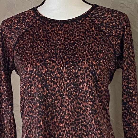 ALL In Motion NWT black/brown animal print long sleeve swim top - Picture 3 of 15